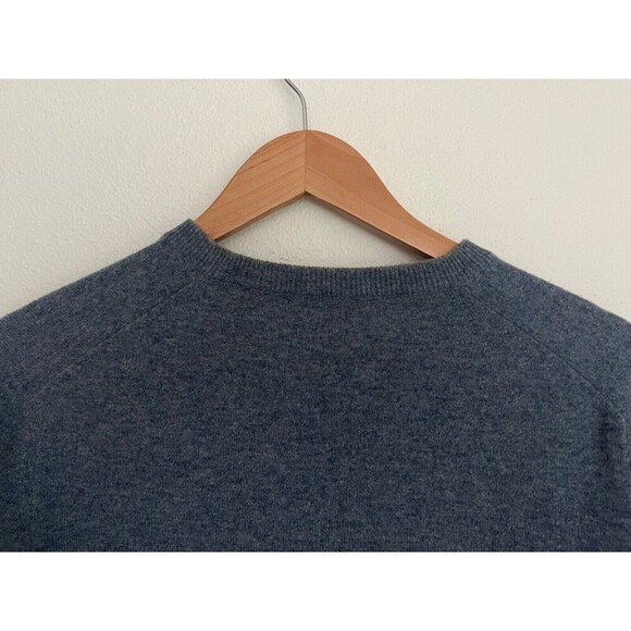 Brunello Cucinelli Men's Blue Cashmere Sweater V-Neck Size Small - Picture 6 of 8